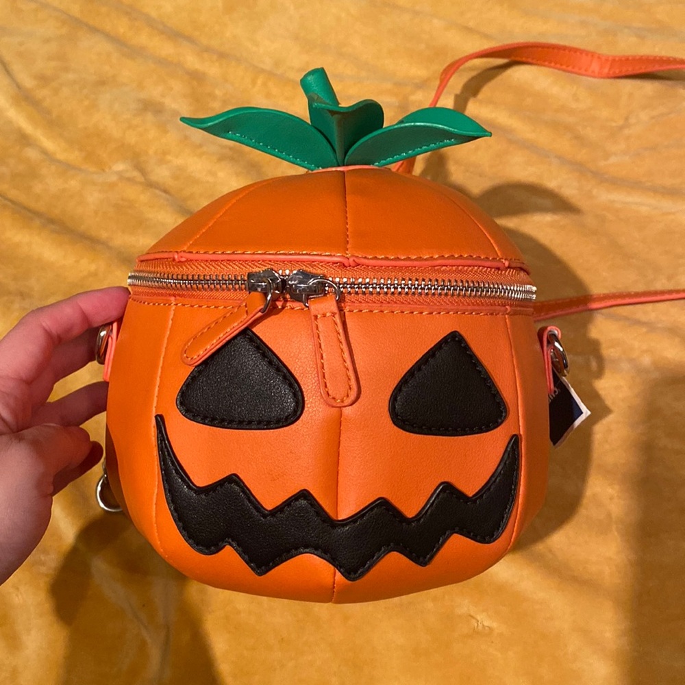 NWT Mad Engine Pumpkin Purse